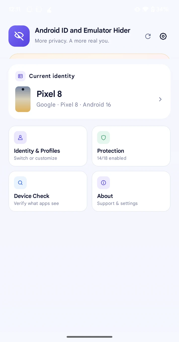 Startbildschirm von Android ID and Emulator Hider mit der aktiven Pixel-8-Identität und Schnellzugriffen zu Identity and Profiles, Protection, Device Check und About